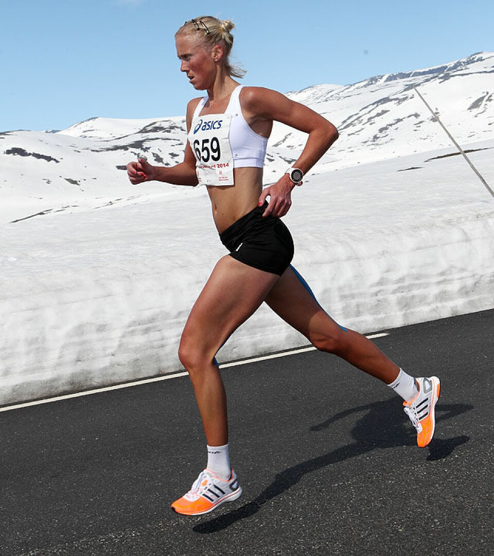 Marthe Katrine Myhre underveis i Det Norske Fjellmaraton på Beitostølen i 2014. (Foto: Kjell Vigestad)