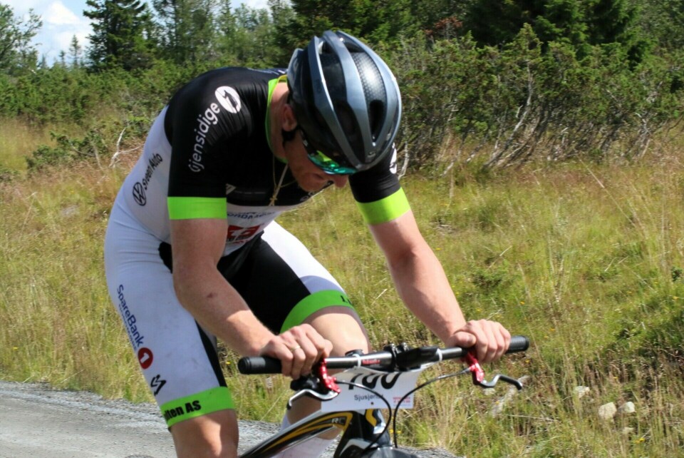 Håvard Gjeldnes med kurs for 2. plassen på Kuåsen.