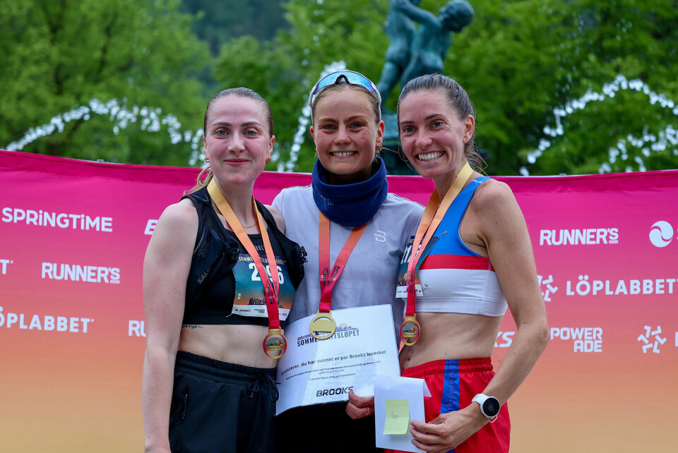 Premiepallen kvinner 10 km: Marte Mandelid, Ingrid Syltern Nerland og Rebekka Birkeland.