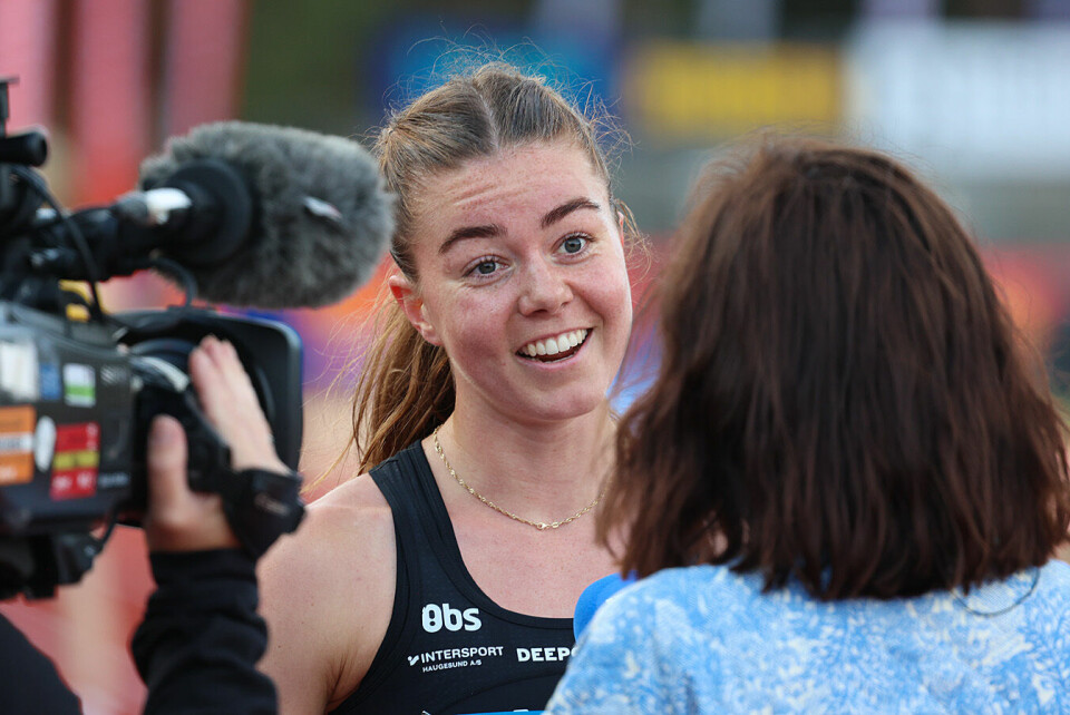 Vilde Våge Henriksen kan gi et seiersintervju med Ida Nysæter Rasch i NRK.