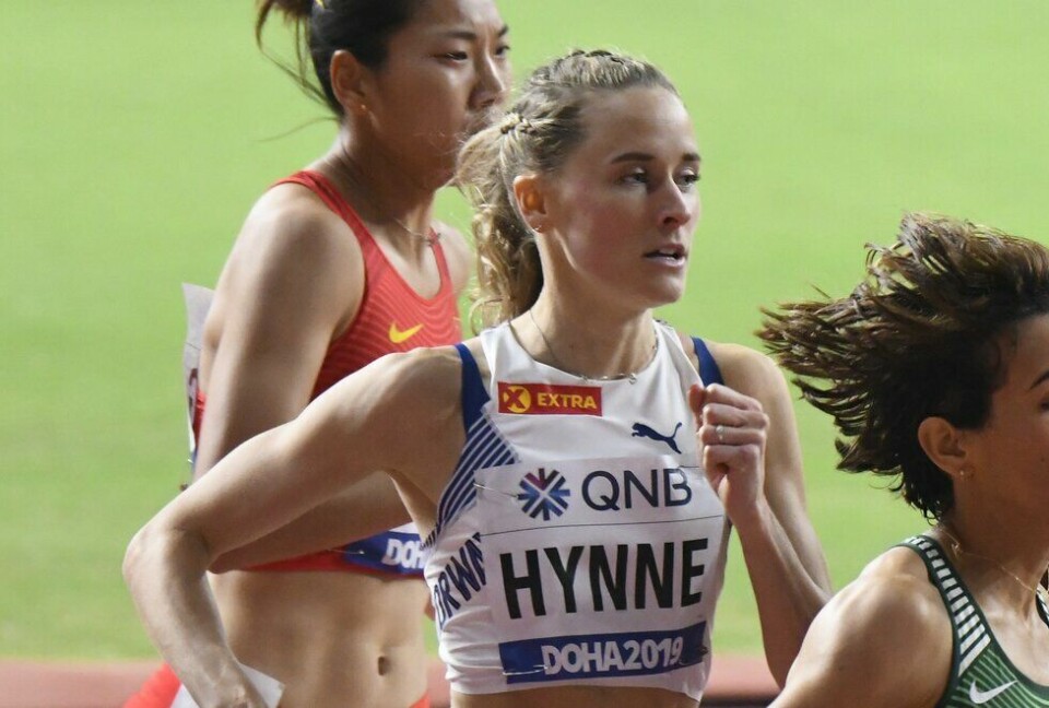 Det ble for tøft for Hedda Hynne i forsøksheatet natt til fredag. Her fra VM i Doha i 2019. (Foto: Bjørn Johannessen) VM friidrett 2019 Doha - Hedda Hynne - Rababe ARAFI - 800 m semifinale