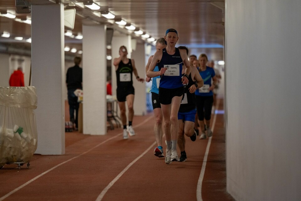 Bislett Indoor Marathon med 333 løpere på tre distanser