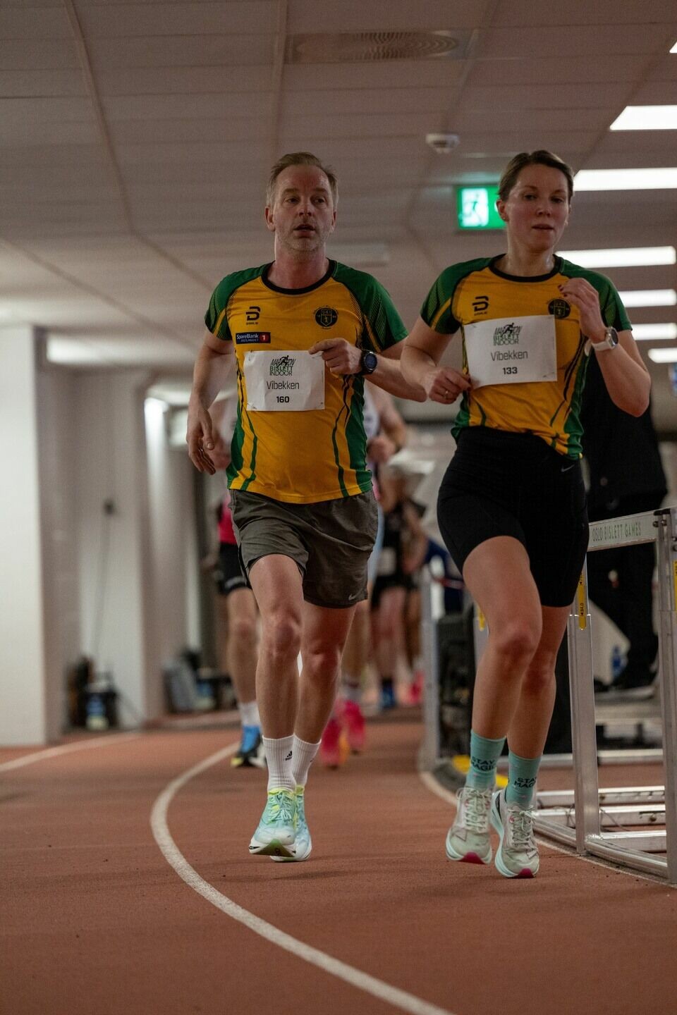 Bislett Indoor Marathon med 333 løpere på tre distanser