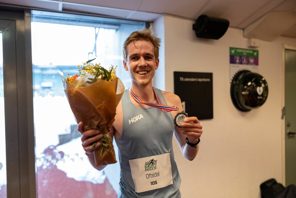 Bislett Indoor Marathon med 333 løpere på tre distanser