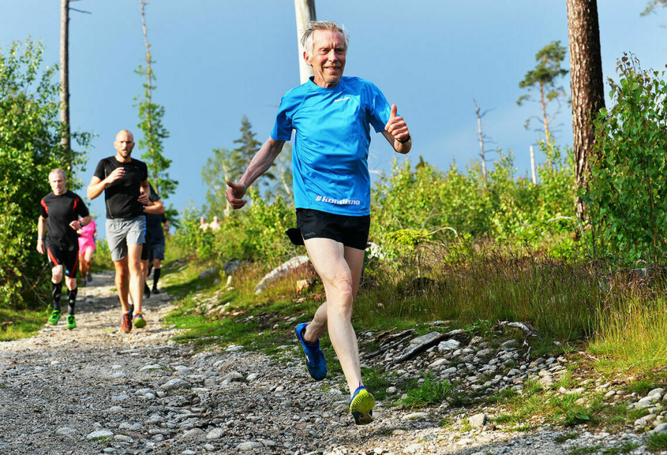 Henrik Lund Raagaard satte norsk klasserekord på halvmaraton i Lierløpet Henrik Lund Raagaard kom ikke i gang med regelmessig løping før han var 70 år, men som 75-åring har han satt norsk klasserekord. Her ser vi han i fint driv under Torsdagsløpet utenfor Sarpsborg. (Foto: Pål Kirkerød)
