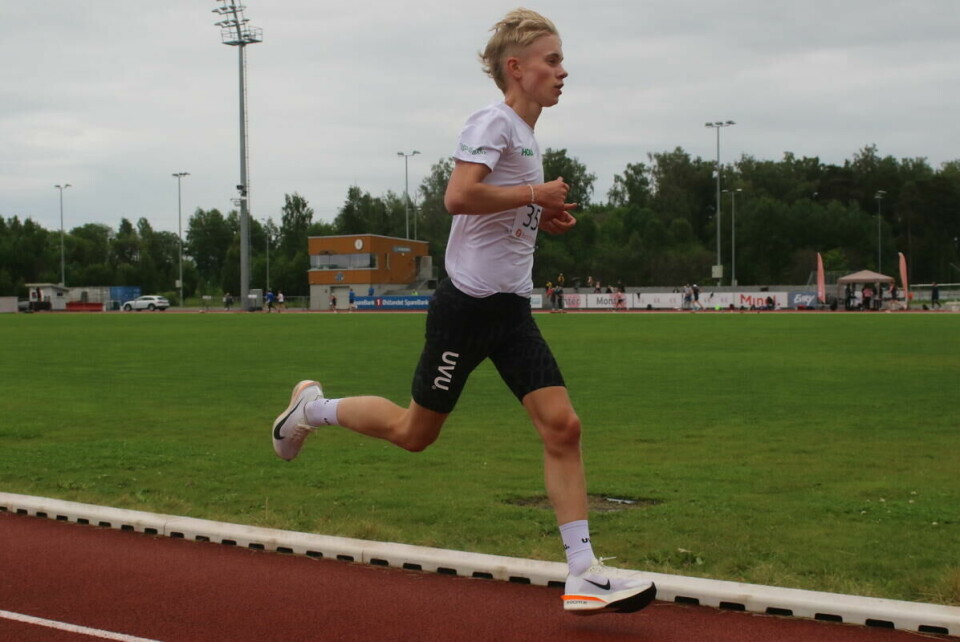 19-åringen Magnus Begsjø løp inn til seier på 33:41.