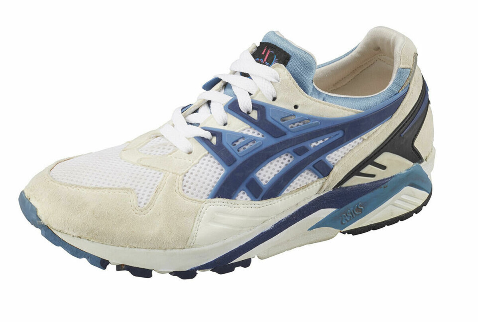 GEL_KAYANO_01