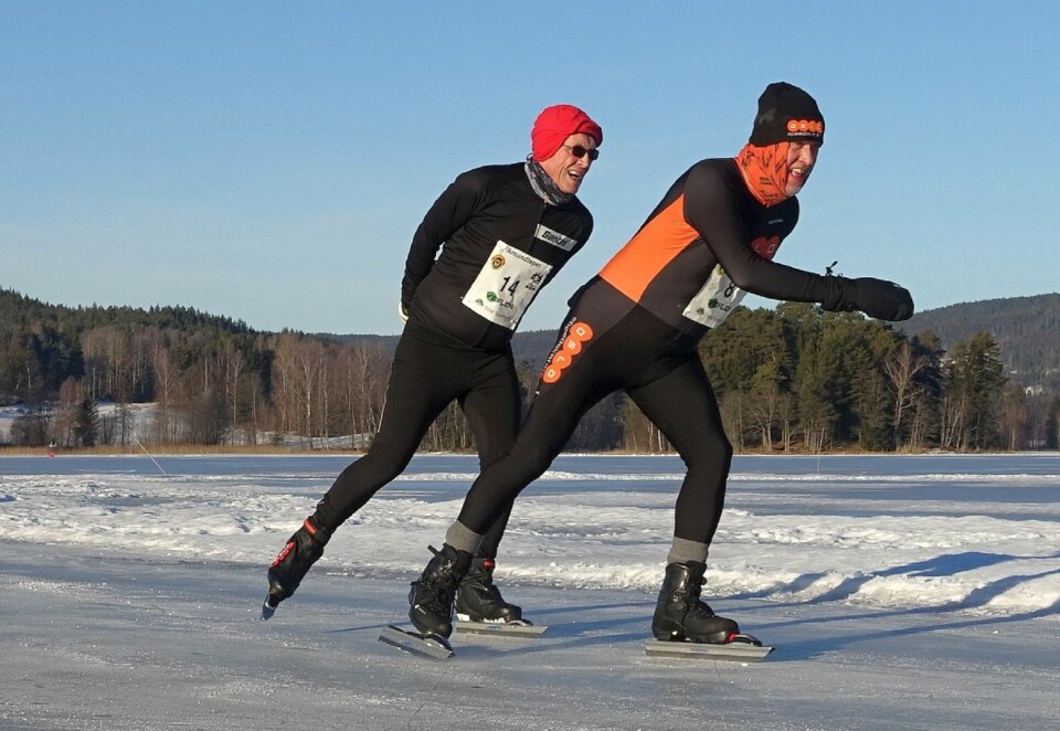 Terje Skåre (8) og Erik Dahl i synkront samløp på 50 km. (Foto: Arrangøren)