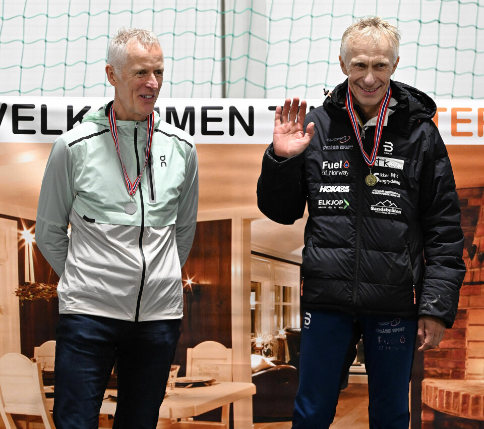 De to beste:Kristen Aaby (th) og Svein Egil Linnerud (tv) med sine NM-medaljer. (Foto: Samuel Hafsahl) Premier_NM-medaljer_m60-64_nr1og2_DSC_2613.jpg
