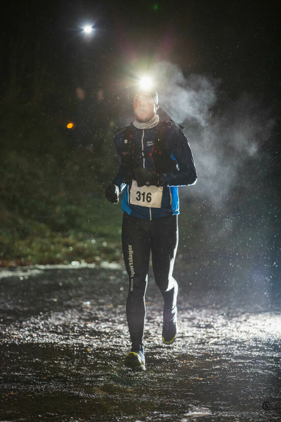 2019-11-14_2042_0886-Kondis