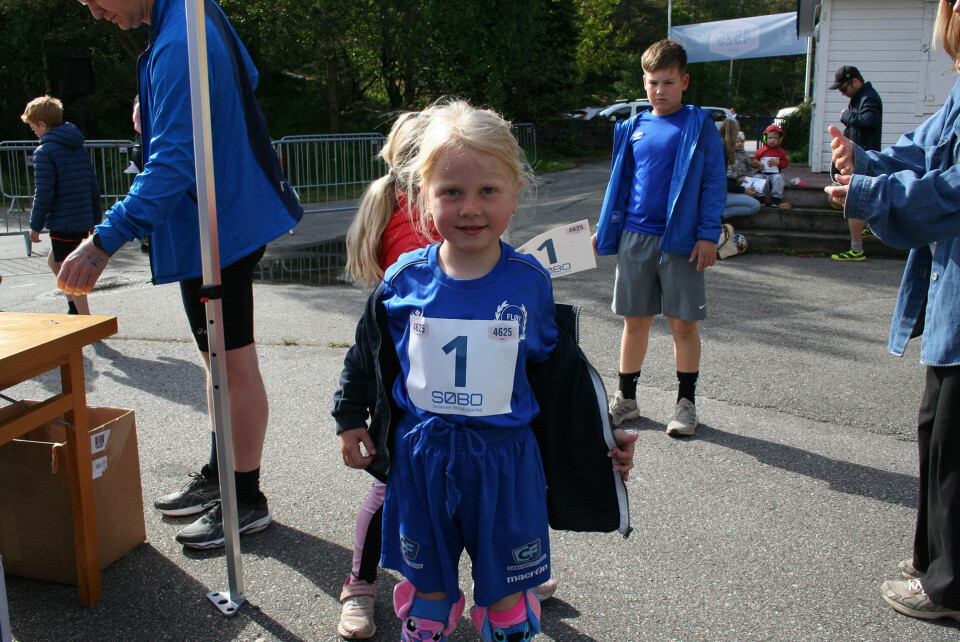 En av de yngste, Elfie Løvås. (Foto: Sverre Larsen)