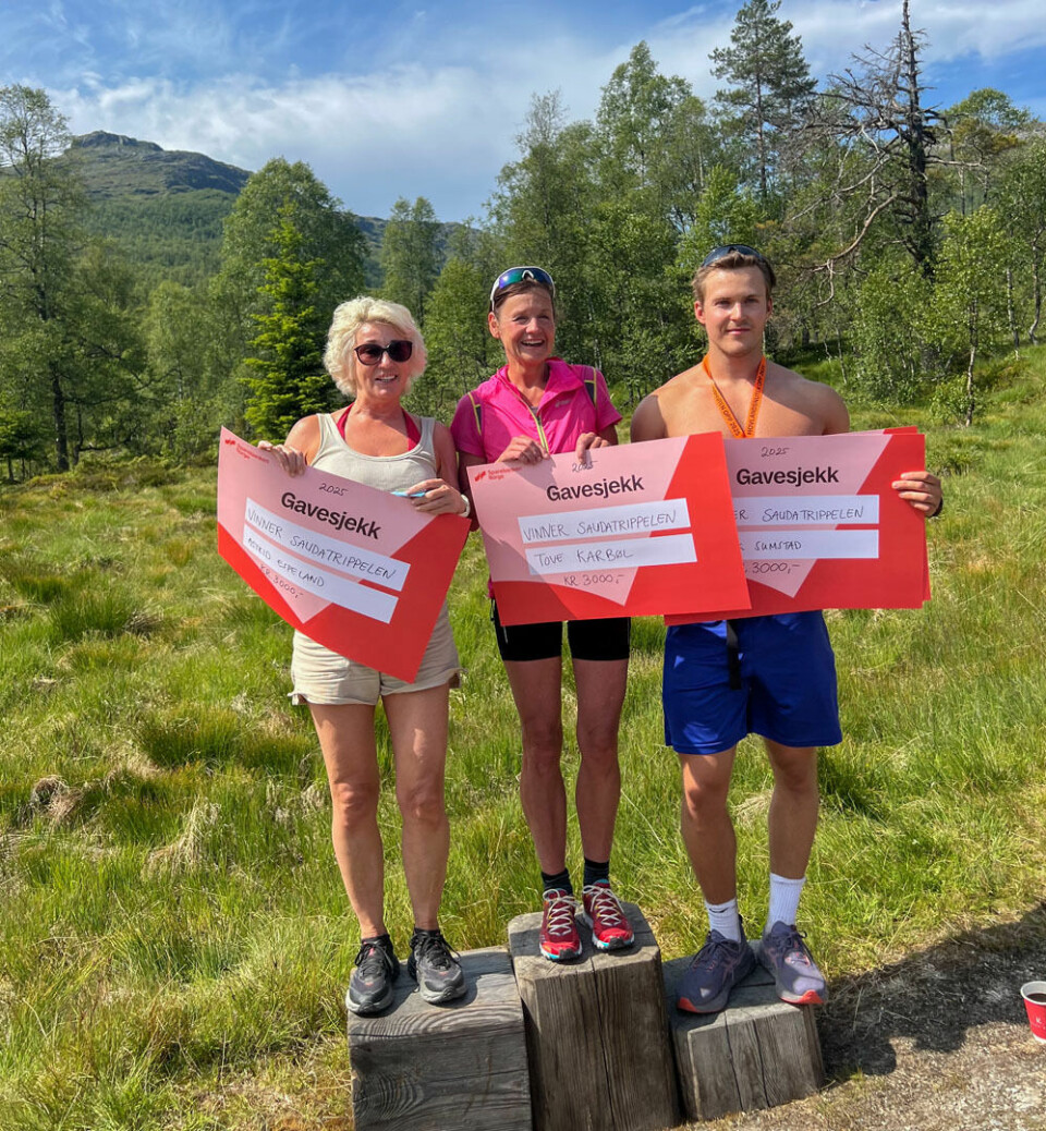 Saudatrippelen blei også premiert . Astrid Espeland, Tove Karbøl og Henrik Sumstad fekk tre tusen kvar for å delta i dei tre løpene: Vårkaaten, Saudafjellet Maraton og Hovlandsnuten opp. Det var uttrekning blant dei som deltok i alle tre løp.