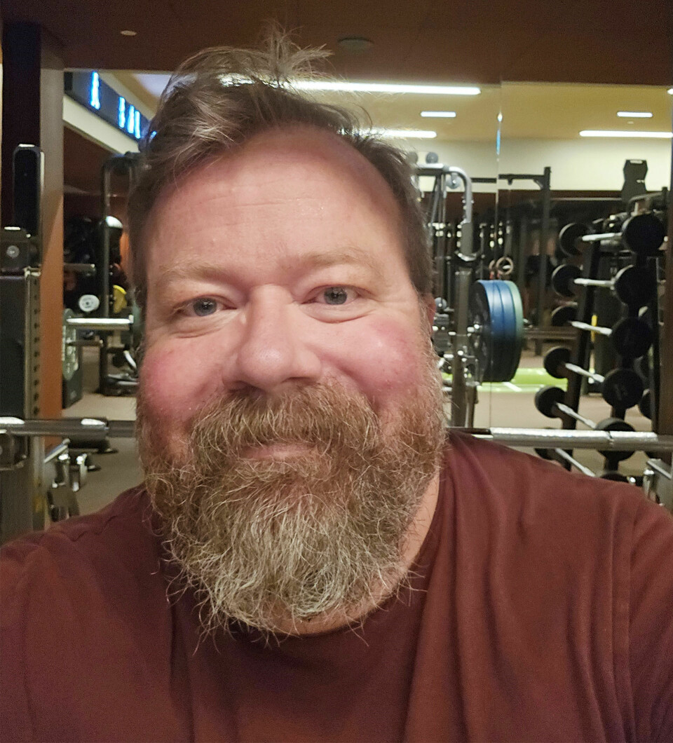 «FitNESS»:Ole Asbjørn Ness er i sitt ess når han løfter tungt, og i tillegg løper han 40 minutter nesten daglig. (Foto: privat)