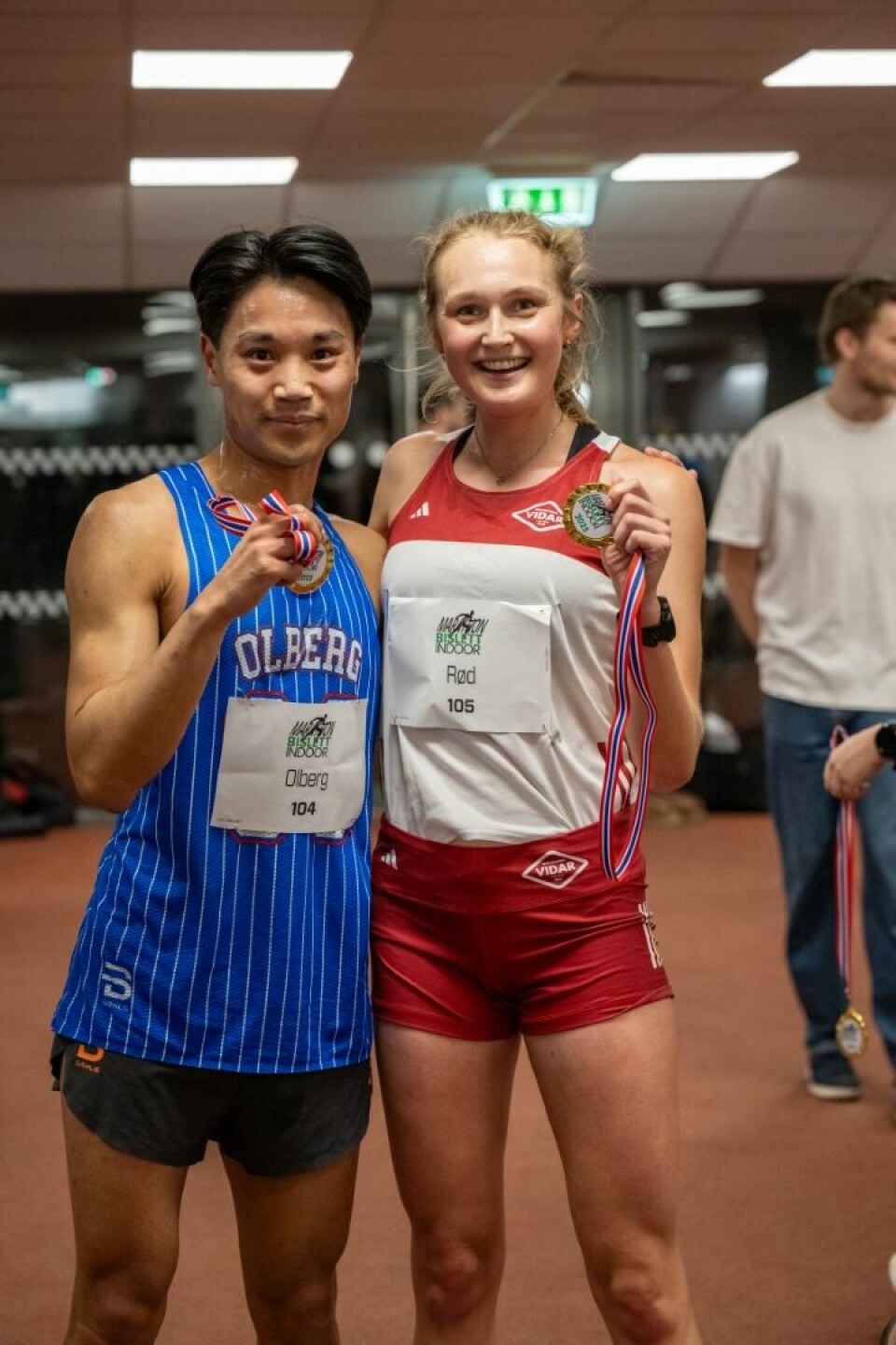 Kristine Meinert Rød ble klart best av kvinnene. Her med klubbkamerat Gaute Olberg fra SK Vidar, som ble nummer fire i herreklassen. (Foto: Samuel Hafsahl)