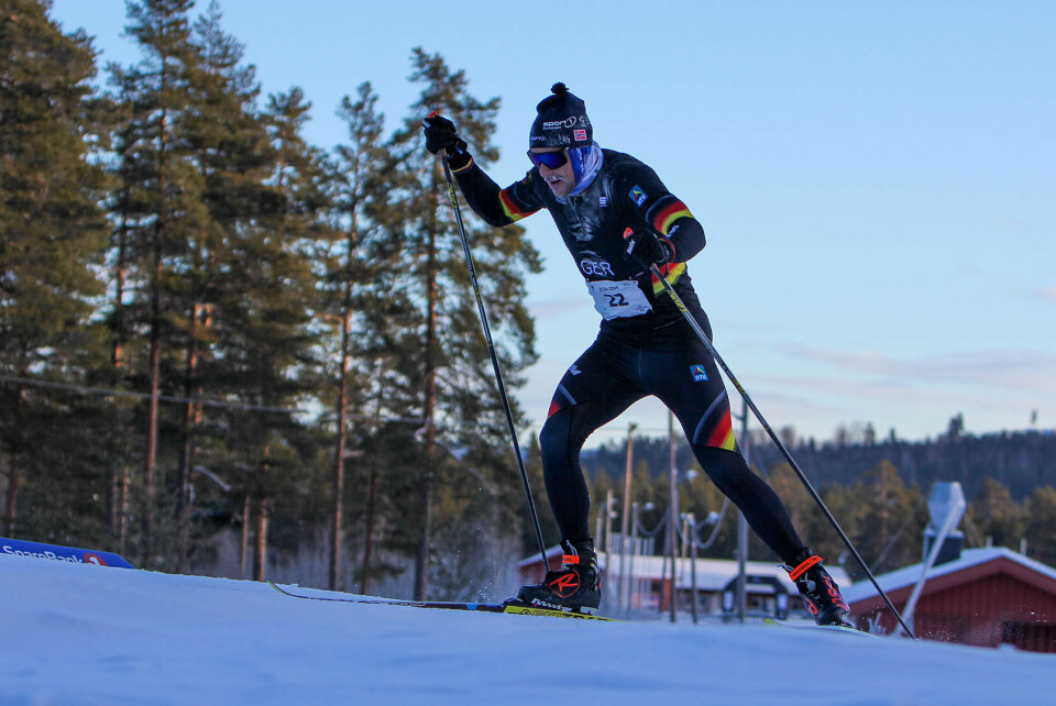 Sebastian Neef, Tyskland og Asker Triathlon Klubb, vinner seniorklassen for menn. (Foto: Erik Marki Bjorli)