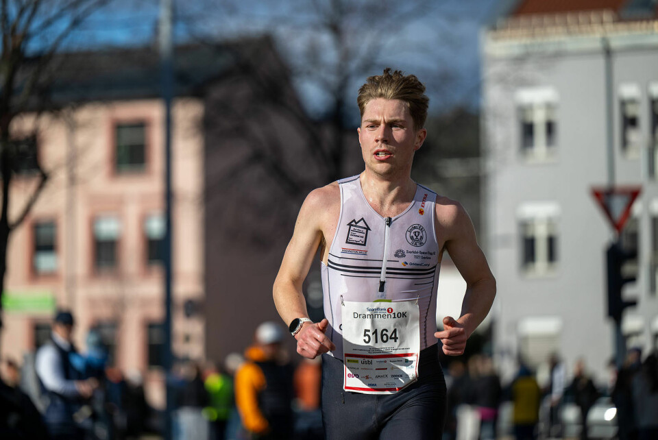 Vegard Vesterhaug Warnes ble beste norske deltaker på 10 km. Tid 28:35.