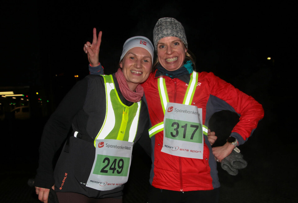 Eva Nordnes og Mona Haukås Mæland var de to beste kvinner på 5 km. Eva mente tidligere på dagen at hun var syk, men deltok likevel. Og vant.