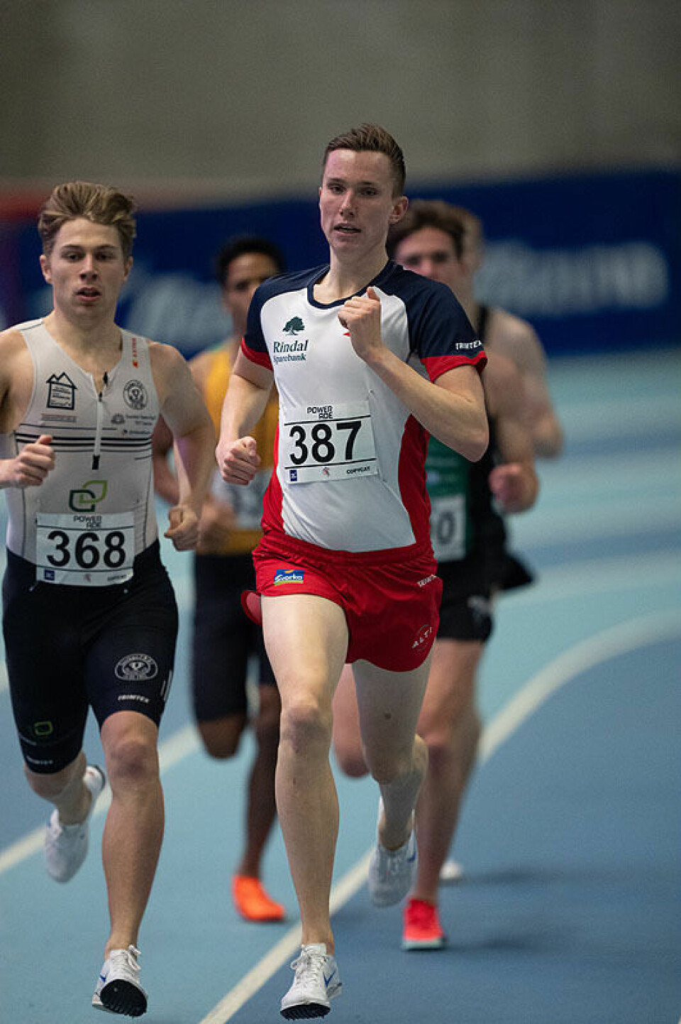 Vegard Vesterhaug Warnes og Magnus Øyen måtte slippe trioen foran fra seg.
