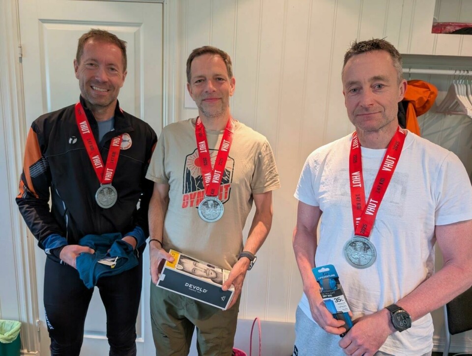 Premiepall herrer 147 km:Fv. Tomas Nystuen (2), Harald Bjerke (1) og Kevin Hughes (3).