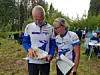 Tom Røise og Anne Marit Bordal diskuterer kart og løype