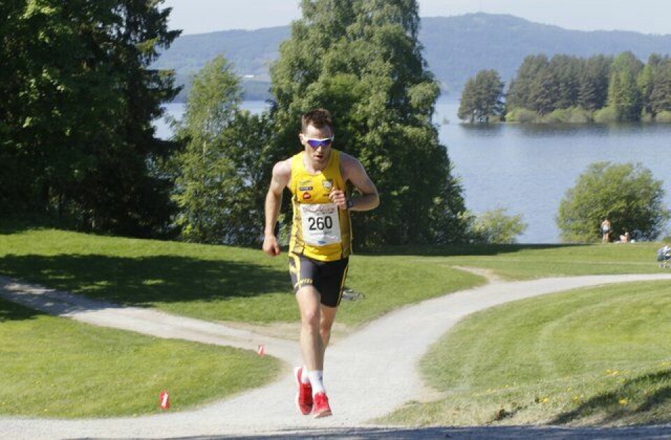 Jon Arne Gaundal i det lengste kneika i Hamarløpet opp mot Domkirkeruinene med knapt to km till mål. Hamarløpet 2018
