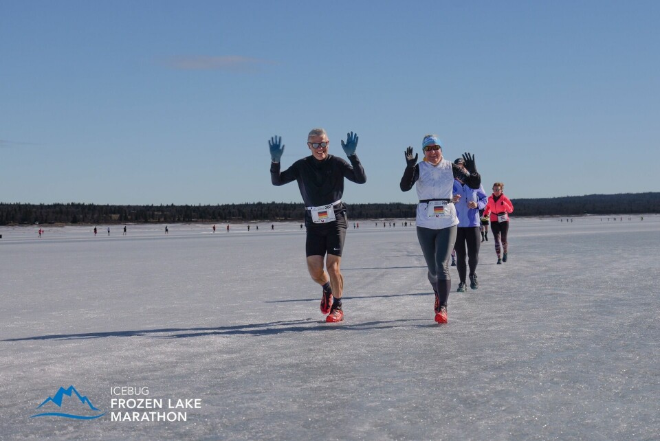 Internasjonal løperglede på halvmaraton vist av Gunnar og Kathrin Weider fra Tyskland. (Foto: arrangøren)