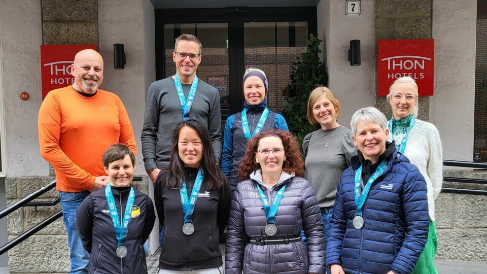 Kondisgjengen: Connie og jeg løp halvmaraton i Bergen City Marahton i forbindelse med at Kondistrenerne hadde seminar i byen samme helg. F.v foran: Stine Bang Svendsen, Sol Haugen, Connie Schneider og Marianne Røhme. Bak f.v: Kenneth Fagerheim, Stian Hamre, Elisabeth Stubberud, Ane Korsvold og Laila Bjørnli Wang. (Foto: Mads Knutsen) Kondistrenere på seminar i Bergen i forbindelse med Bergen City Marathon. F.v foran: Stine Bang Svendsen, Sol Hagen, Connie Schneider og Marianne Røhme. Bak f.v: Kenneth Fagerheim, Stian Hamre, Elisabeth Stubberud, Ane Korsvold og Laila Bjørnli Wang.