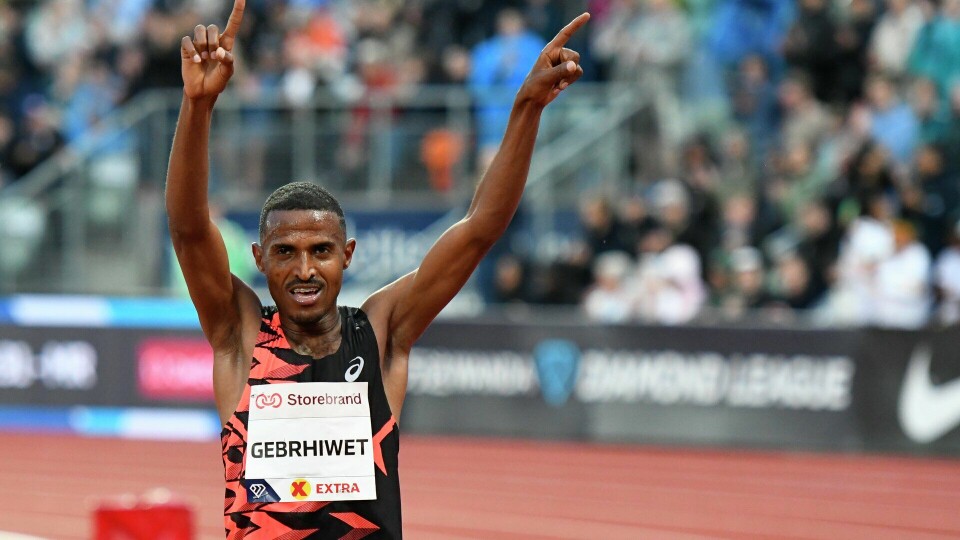 Hagos Gebrhiwet var nær ved å sette verdensrekord på 5000 m under Bislett Games i fjor. Men klarte det ikke helt. Vil det bli verdensrekord i år isteden? (Foto: Bjørn Johannessen) Bislett Games 2024 - 5000 GEBRHIWET Hagos