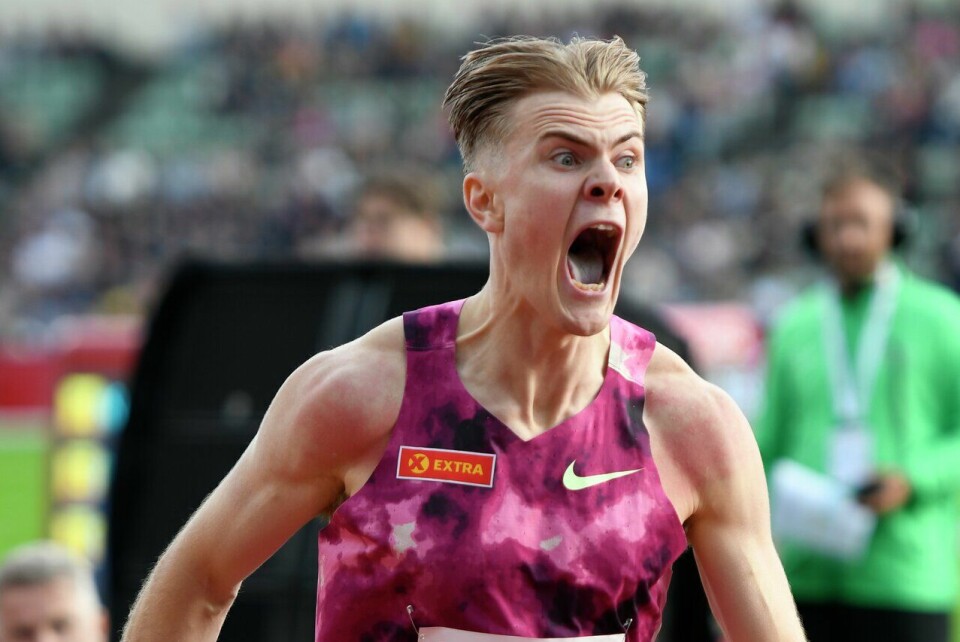 Tobias Grønstad jublet under årets Bislett Games. Nå kan han også juble for at han har nådd semifinalen på 800 meter i OL. (Foto: Bjørn Johannessen) Bislett Games 2024 - 800 GRØNSTAD Tobias