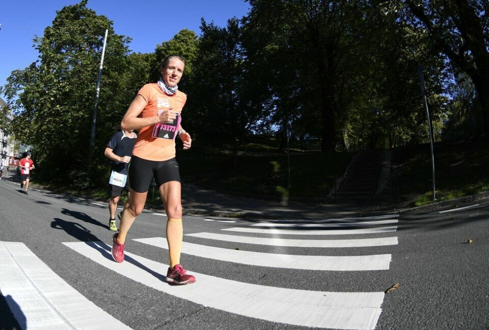 Glad løper: Guro Skjeggerud liker å løpe og jo lengre jo bedre. her fra trippelen i Oslo Maraton 2017. Foto: Bjørn Johannessen Oslo Maraton 2017