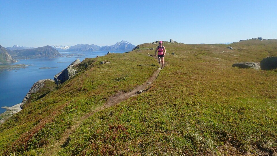 Flotte opplevelser: Det finnes ikke mye som kan måle seg med de fine naturopplevelsene en kan samle på løpeturer. (Foto: Marianne Røme) Kondistur til Lofoten med PWT Travel