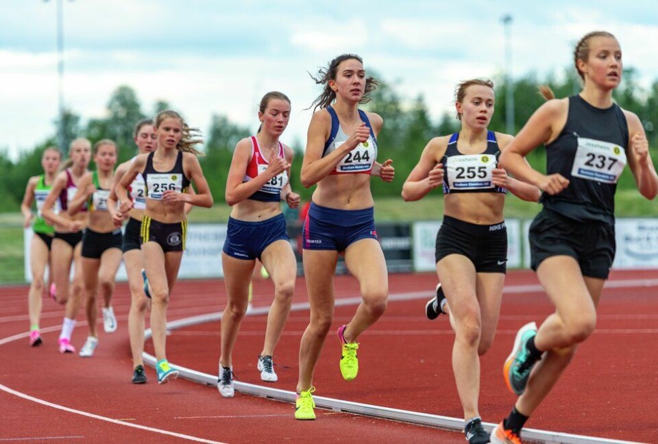 NMC 2020 1500m KS - Heat2 - Tordsdatter Halle Petronella, Wahlberg Sigrid Bjørnsdatter, Svendby Otervik Kristin, Alvik Sigrid, Hoelsveen Malin