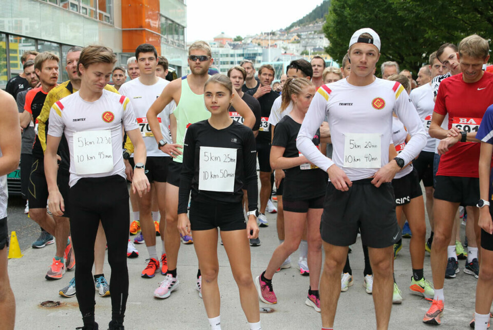 Gular stilte med 3 fartsholdere denne gang