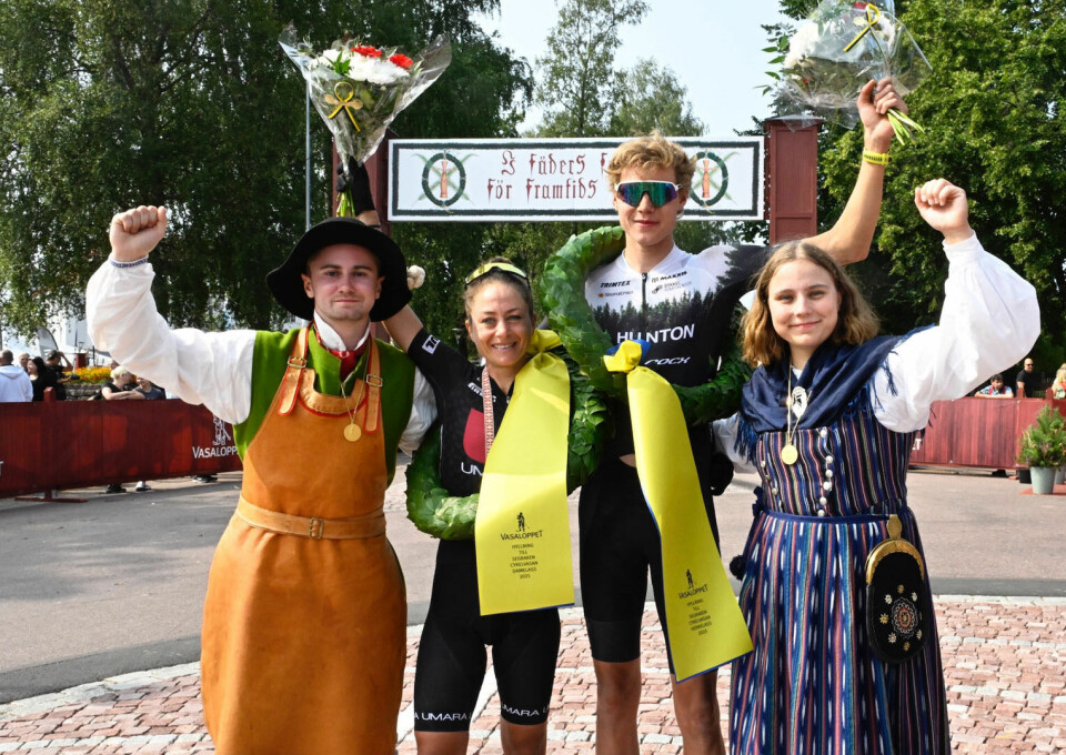 Amanda Bohlin og Østen Brovold Midtsundstad fikk laurbærkransene i årets Cykelvasan.