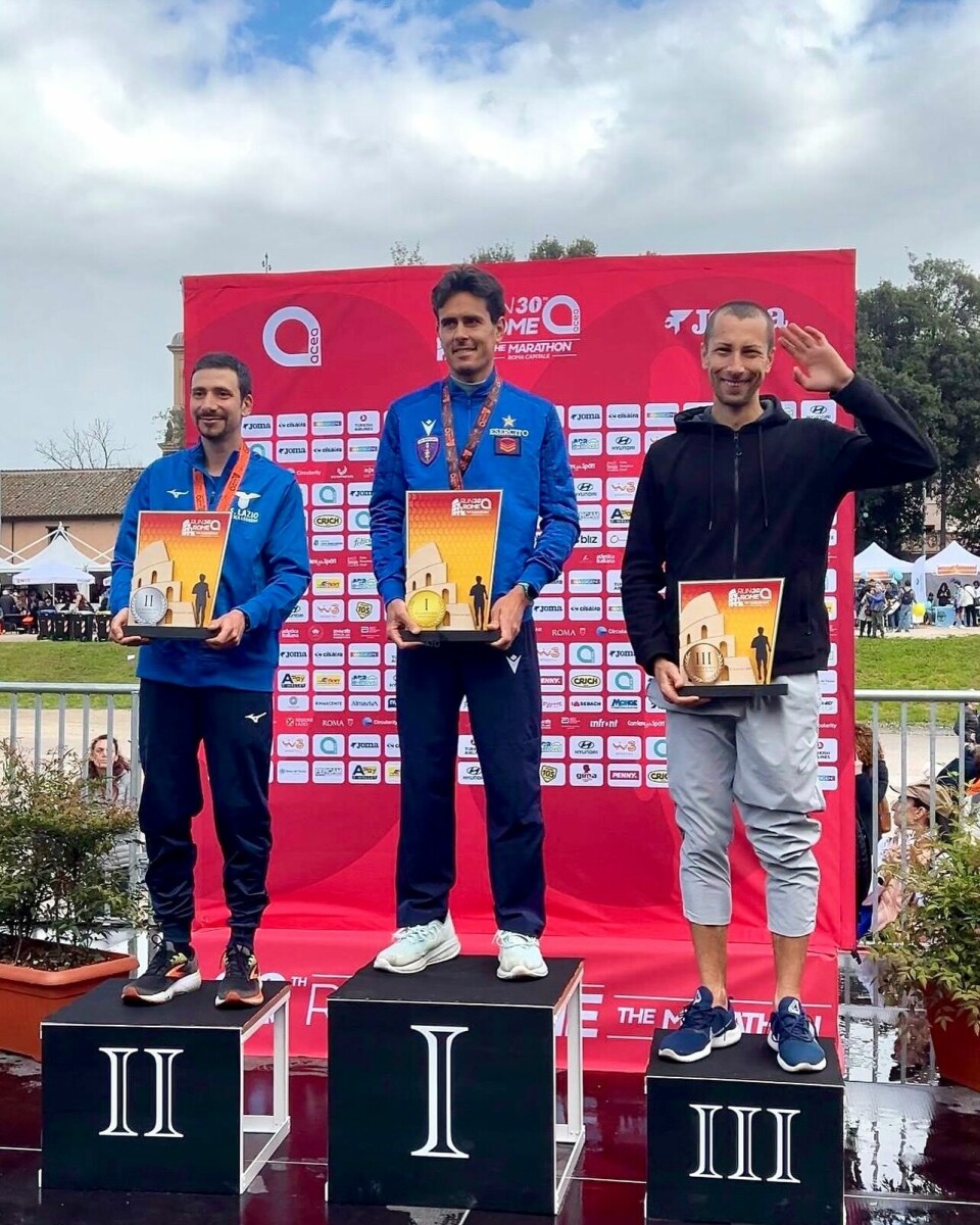 Den gamle storløperen Daniele Meucci ble italiensk mester foran Luca Parisi og Marco Filippi. (Foto: arrangøren)