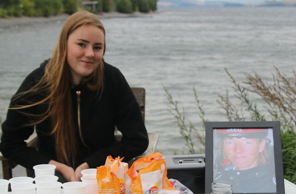 Bjørk Margrete hadde mor Margrete ved sin siden ved Mjøsa onsdag. Kondis/Rolf Bakken