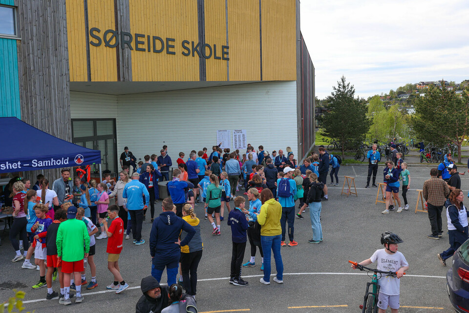Start og mål var på skoleplassen ved Søreide skole.