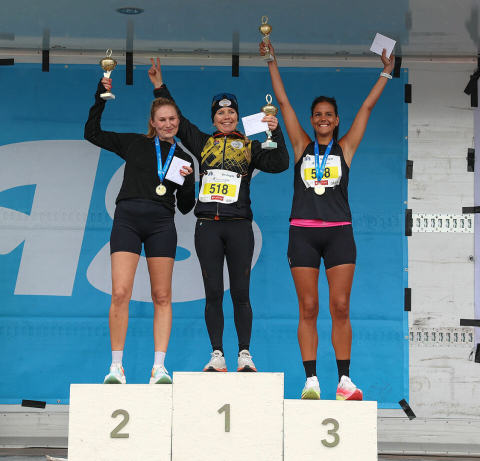Premiepallen kvinner 5 km: Eva Nordnes, Bodil Hansen og Ann-Helen Dalen.
