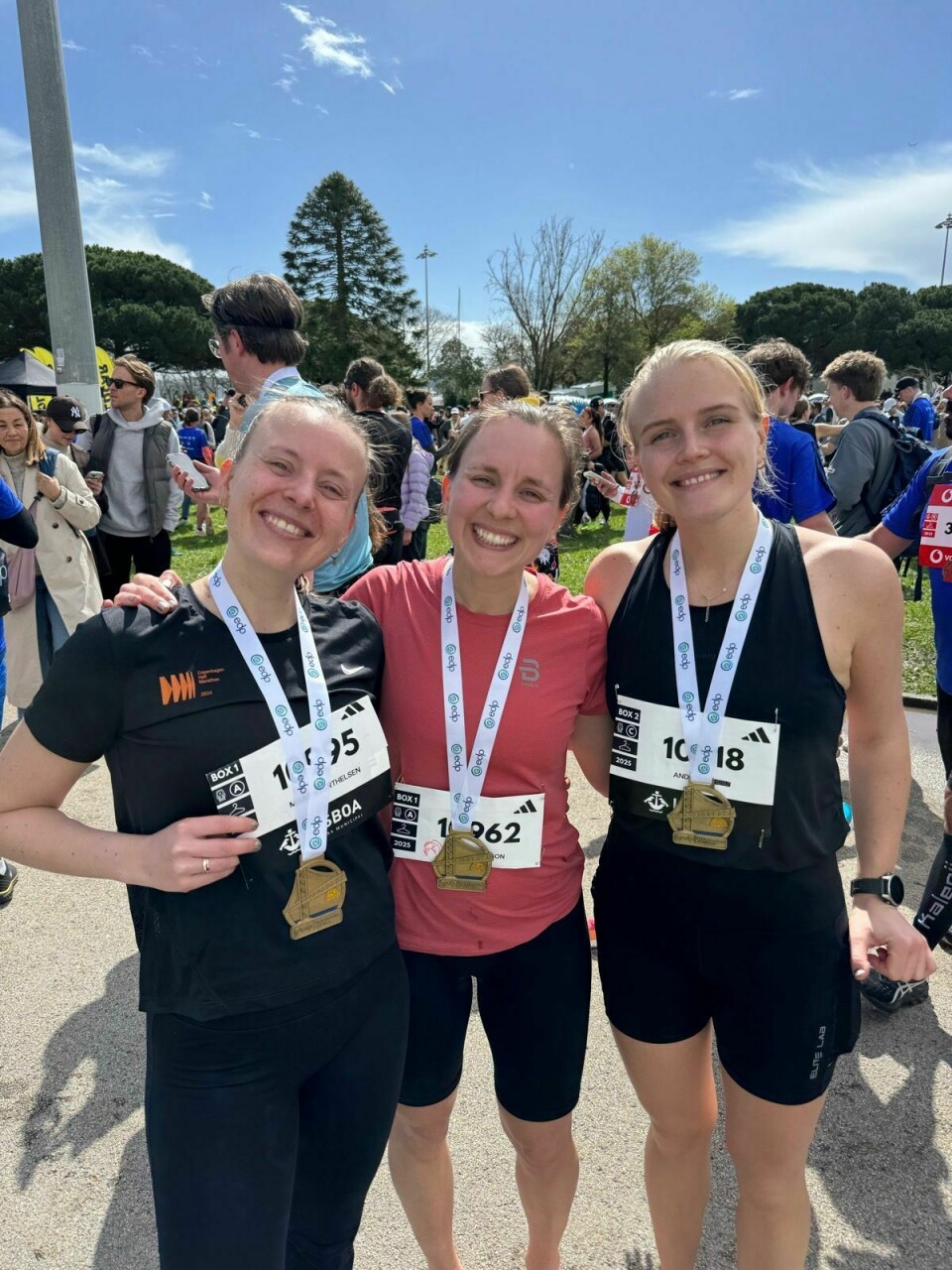 Fra venstre: Maiken Berthelsen, Frida Mattson og Andrea Rognstad. (Foto: Berthelsen / Privat)