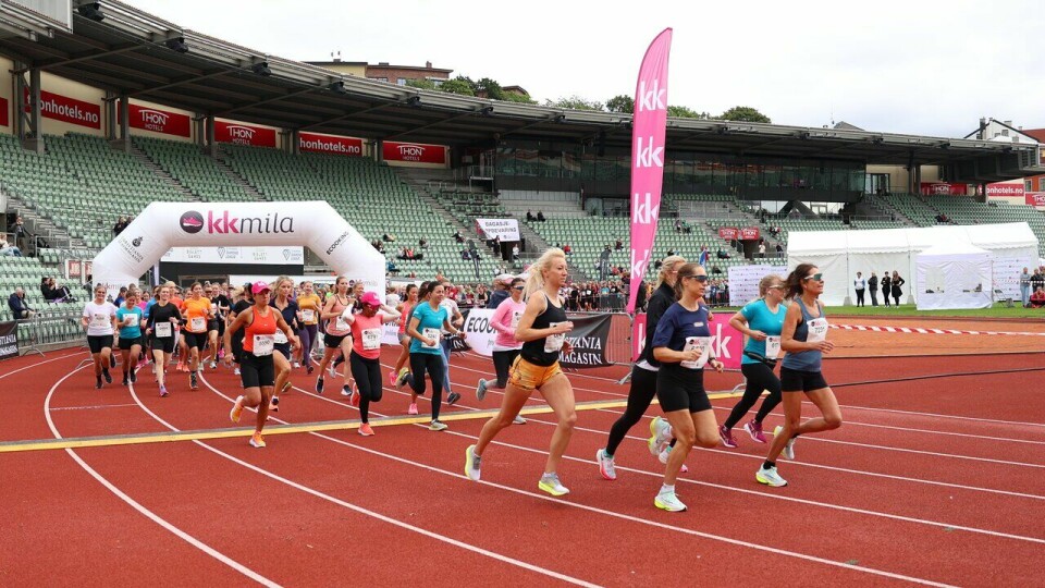 To distanser: Starten går for 5 km under KK-mila 2022. I tillegg til 5-kilometeren, kan du også melde på 10. (Foto: Tom-Arild Hansen) Starten går for 5 km under KK-mila 2022