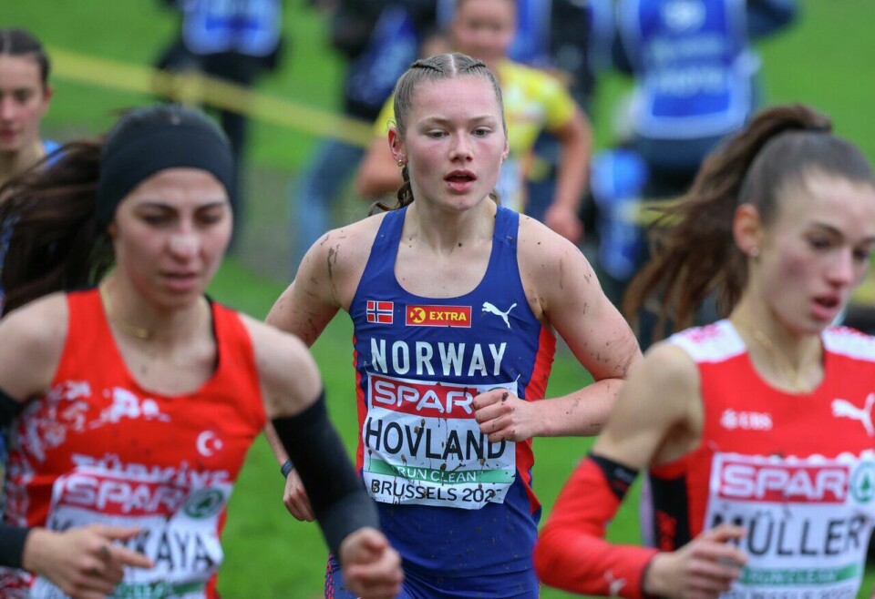 Marte Hovland debuterer i VM etter kanonsesong EM Terrengløp 2023 - U20 kvinner - Marte Hovland