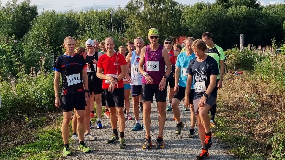 Startklare løpere til Hobergløpet, et nytt løp i Hamarkarusellen. (Foto: Thomas Pedersen) Startklare løpere til Hobergløpet, et nytt løp i Hamarkarusellen. (Foto: Thomas Pedersen)