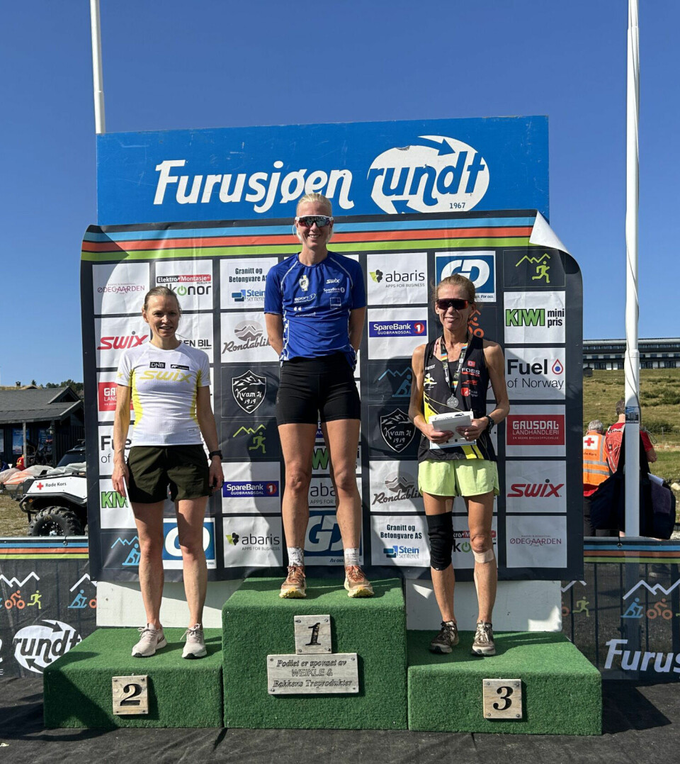 224 fullførte fjelleventyret rundt Furusjøen Furusjoen-Rundt-pall-18km-kvinner.jpg