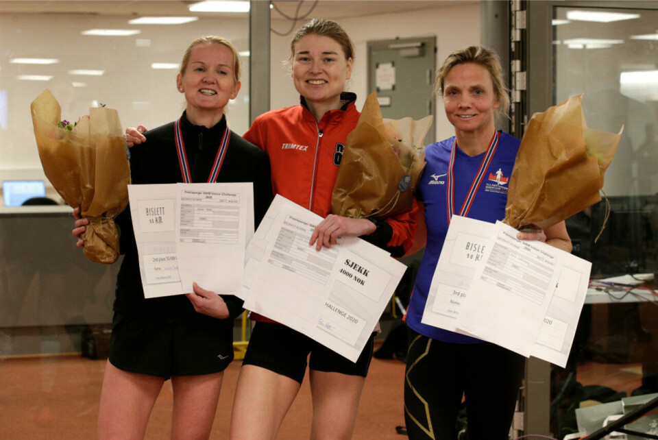 Magnus Erstad og Lisa Ring vant Bislett 50 KM _25P3882_damevinnerne.jpg