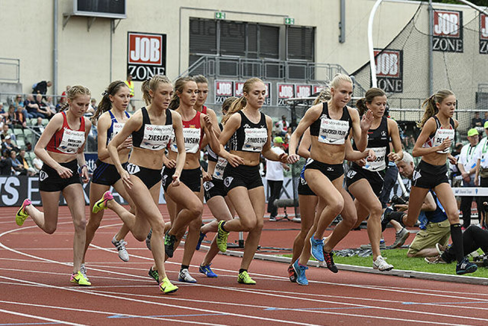 Ingrid Halvorsen Folvik med sterk avslutning og seier på 1500 m 1500_kv_BJ_start_50D1353.jpg