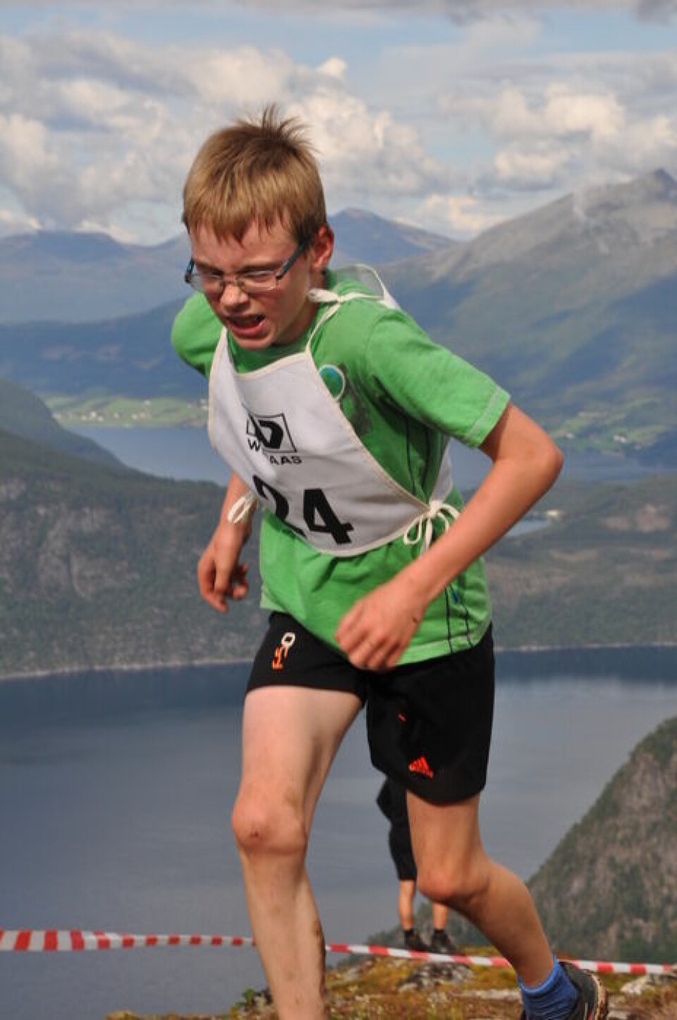 10-åringen Iver Synstnes Hole slo alle i Klauva Opp Iver_Synstnes_Hole