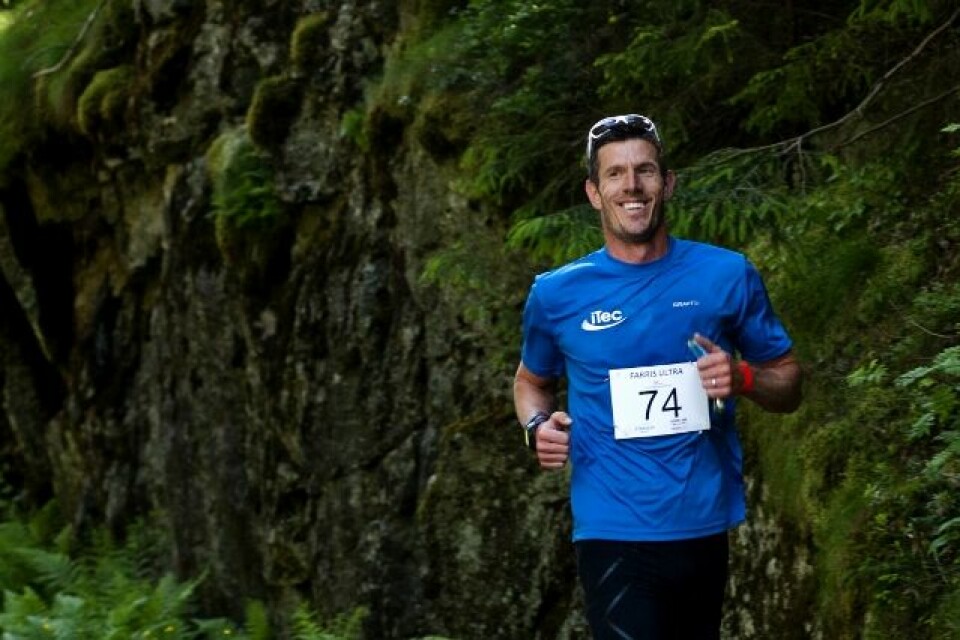 Lee W Piercy vant halvmaraton som var ny distanse i årets løp (arrangørfoto). Lee W Piercy vant halvmaraton som var ny distanse i årets løp (arrangørfoto).