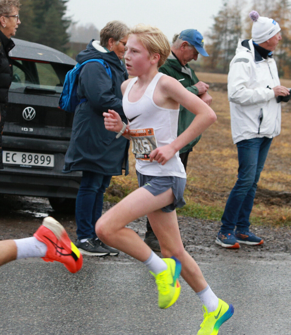 Hytteplanmila: Ikke helt uventet ble 17 år gamle Magnus Øyen best av alle under 23 år August_Halle_Haugen_etter_7-1km_14-15aar_AZ3T7301.jpg