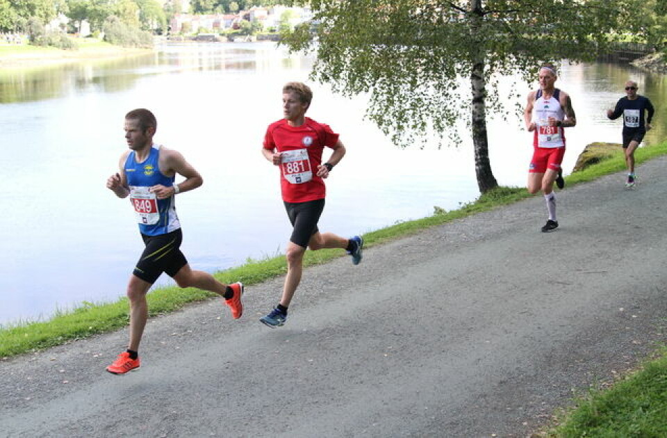 Marthe Katrine Myhre og Ebrahim Abdulaziz vant maraton-NM