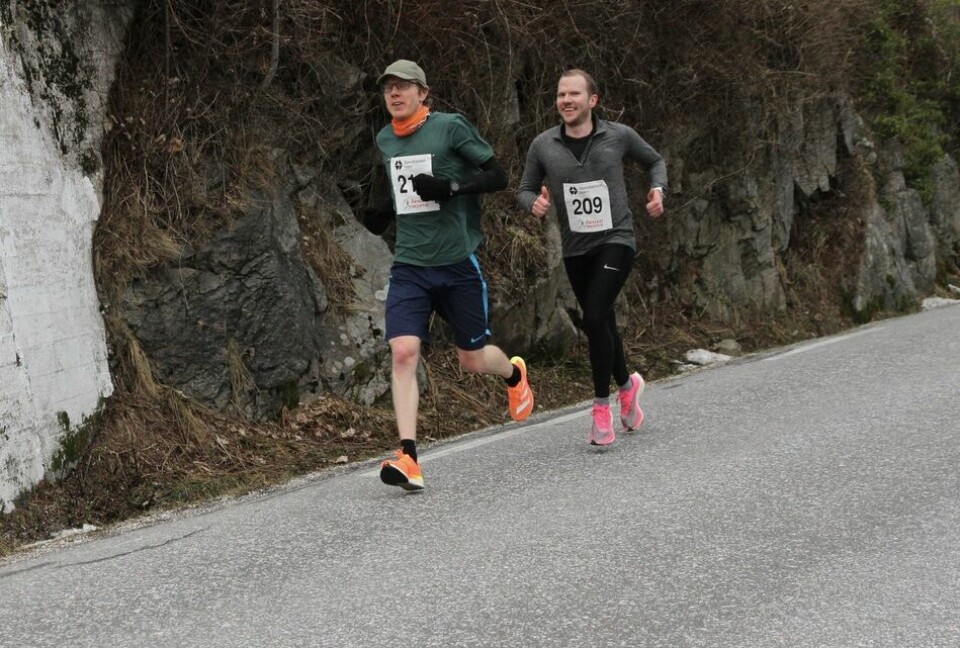Lasse Aleksander Finstad med klar seier på halvmaraton i Ålesund Halv_Knutsen_Myren